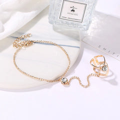 Retro Openwork Arrow Ring Finger Bracelet