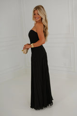 Texture Pleated Maxi Dress-Black