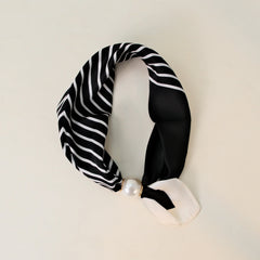 Stripe Pearl Magnetic Buckle Neck Scarf