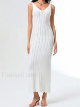 V Neck Strap Backless Knitted Maxi Dress