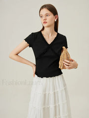 V-Neck Slim Lace Patchwork Knit T-Shirt