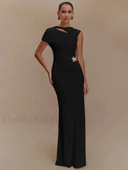 Hollow Metal Buckle Maxi Dress