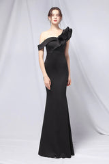 Off Shoulder Mermaid Maxi Party Dress