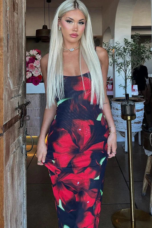Slim Fit U-Neck Patterned Floral Dress