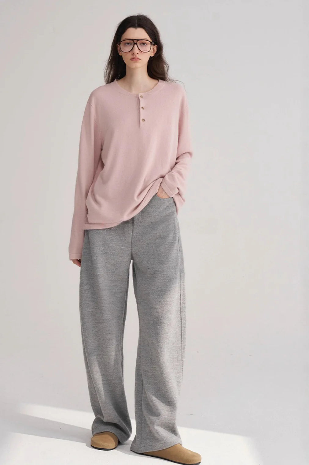 Slimming Narrow Curved Knit Pants